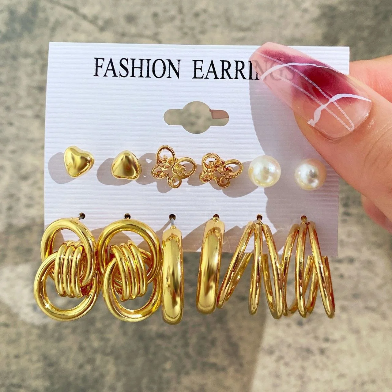 Ladies fashion earrings set image 7