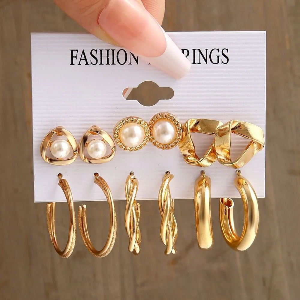 Ladies fashion earrings set