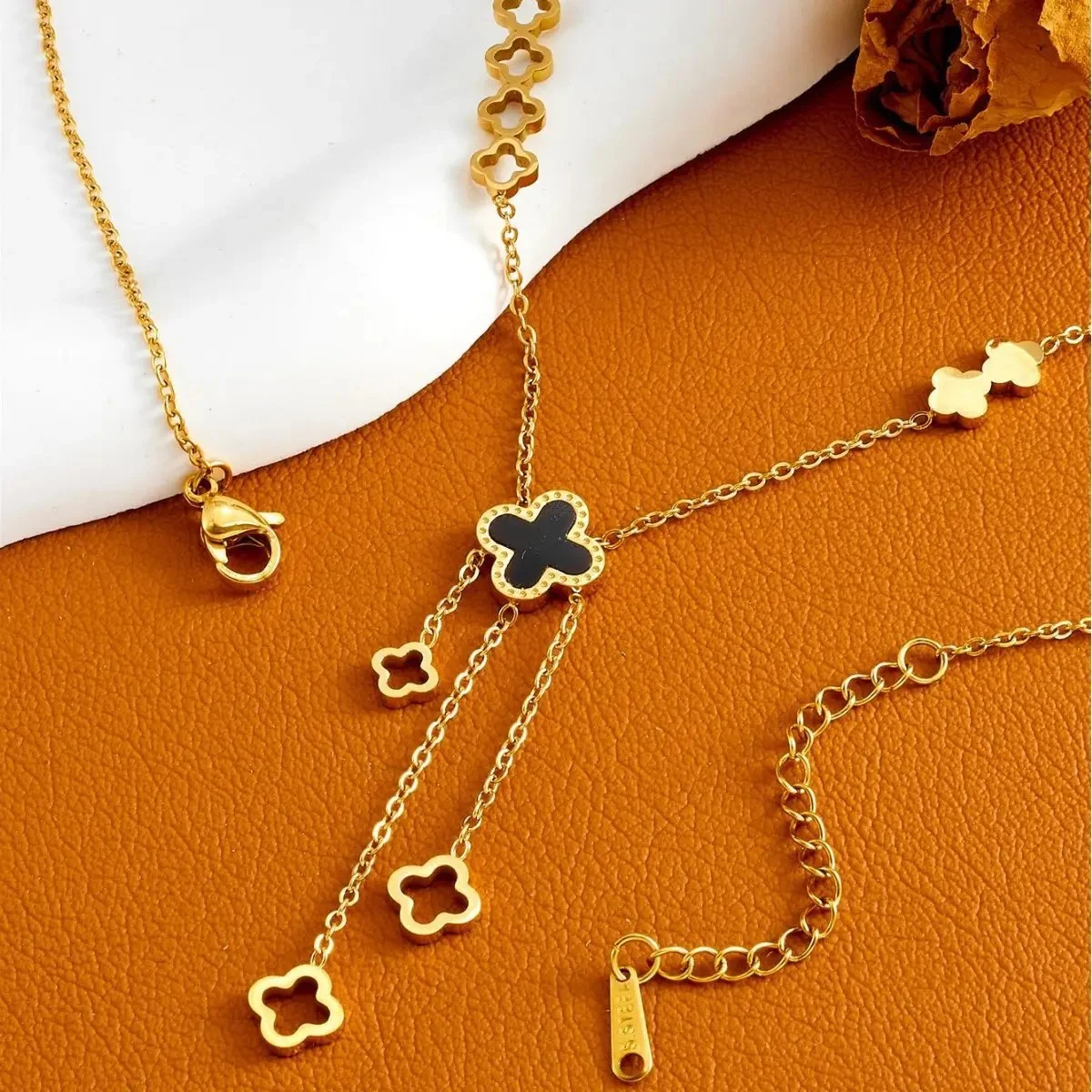 Elegant Clover Stainless Steel Pendant Necklace image 3