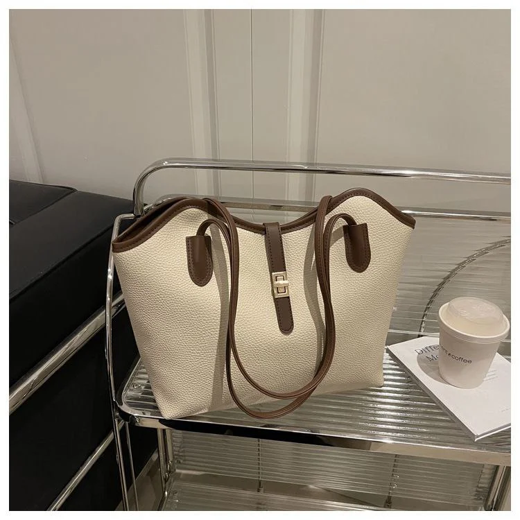 Elegant Textured Tote Bag for Women image 3