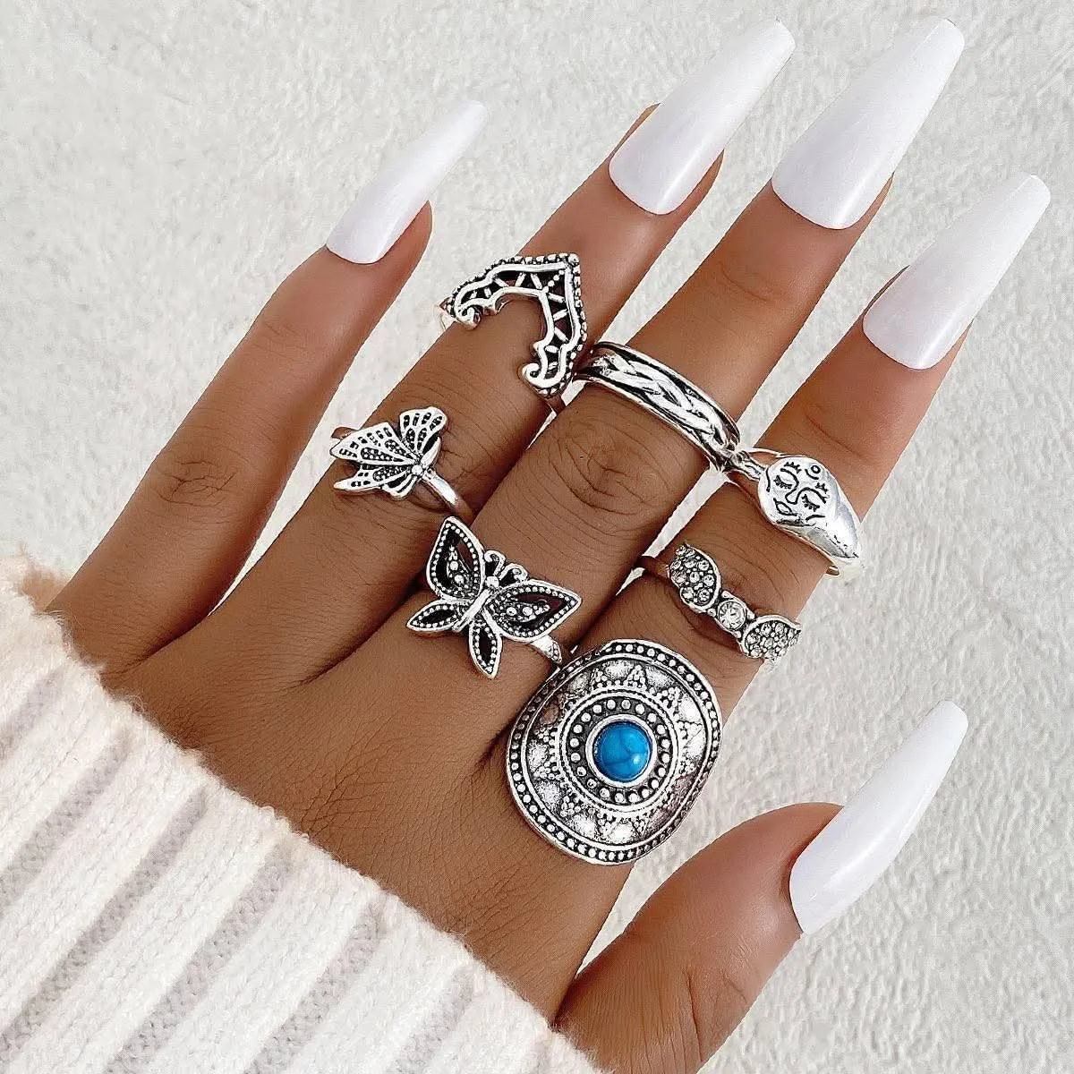 Ethnic design silver ring set