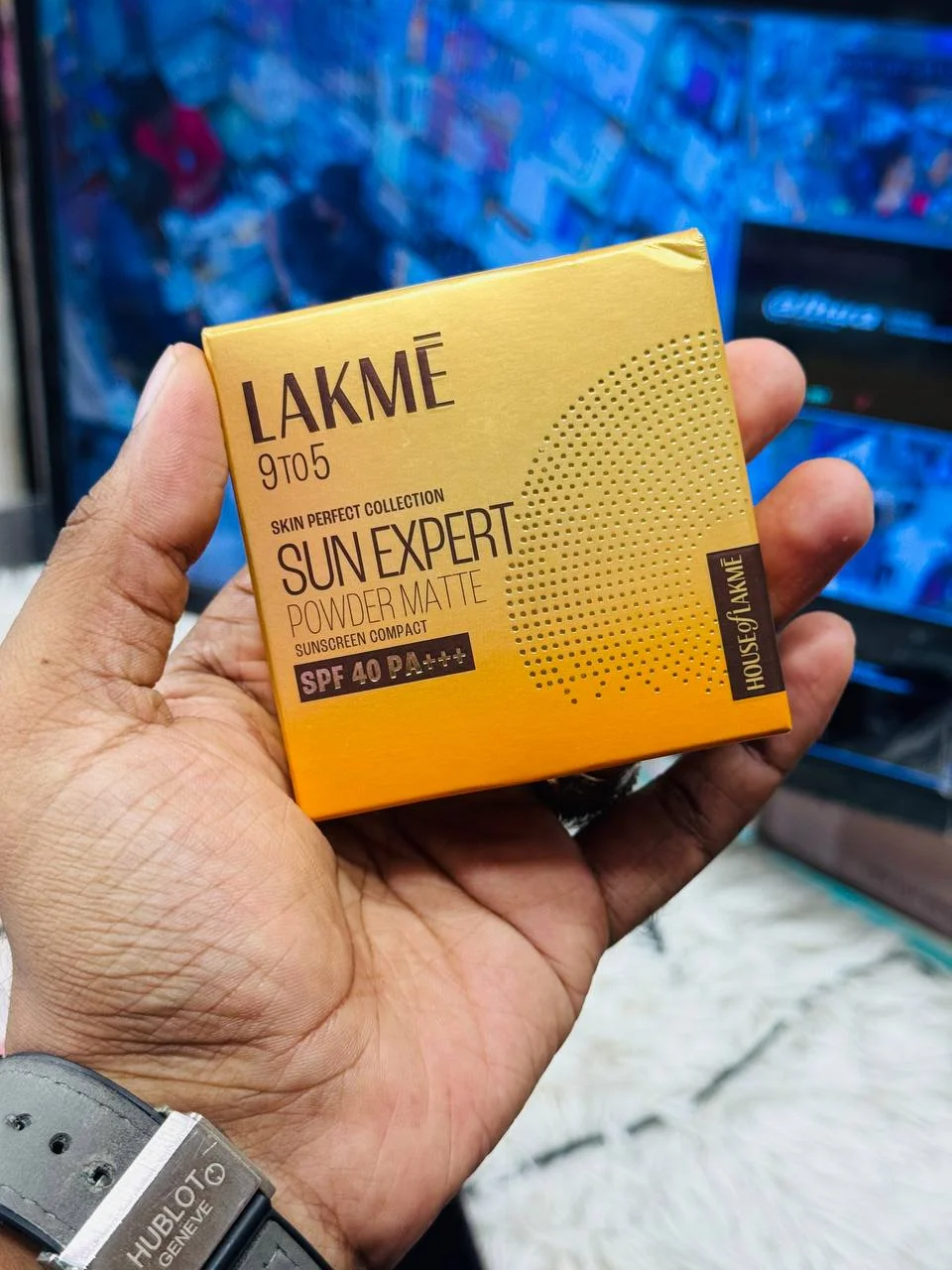 Lakme Sun Expert