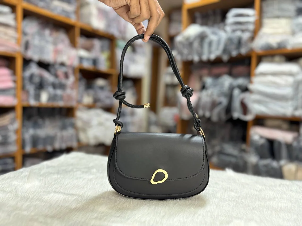Women's Retro Saddle Shoulder Bag image 4