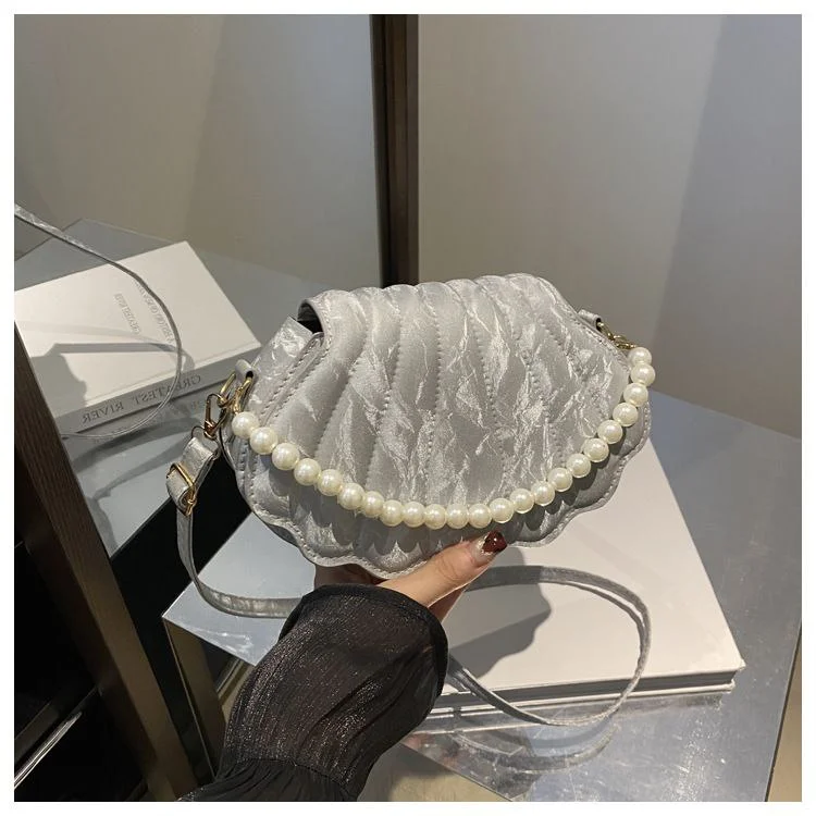 Elegant Shell-Shaped Pearl Embellished Crossbody Bag image 2