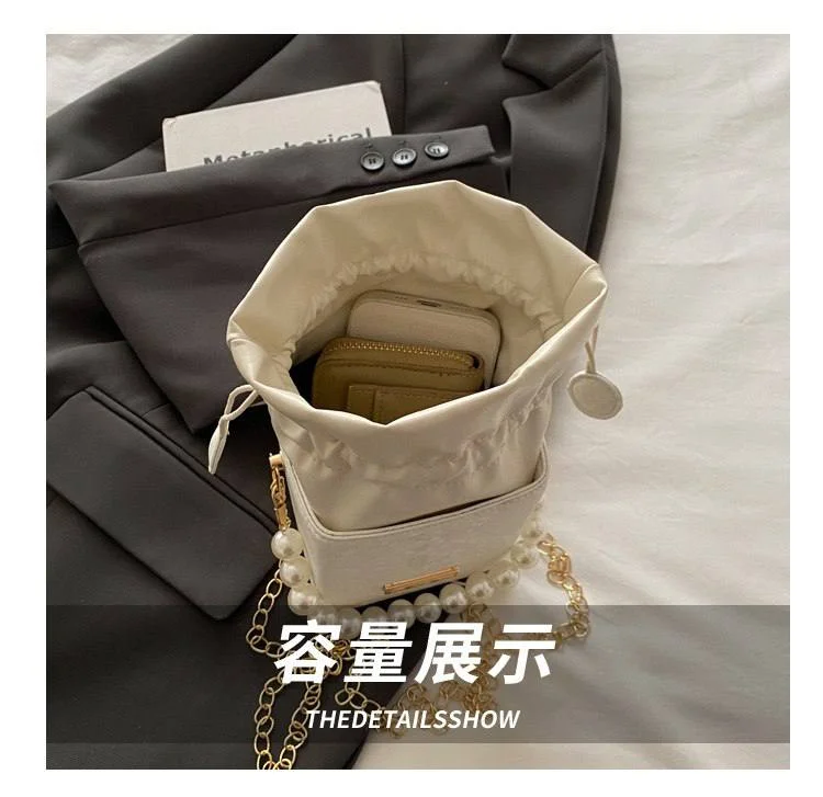 Elegant Pearl-Embellished Bucket Bag with Drawstring Closure image 7