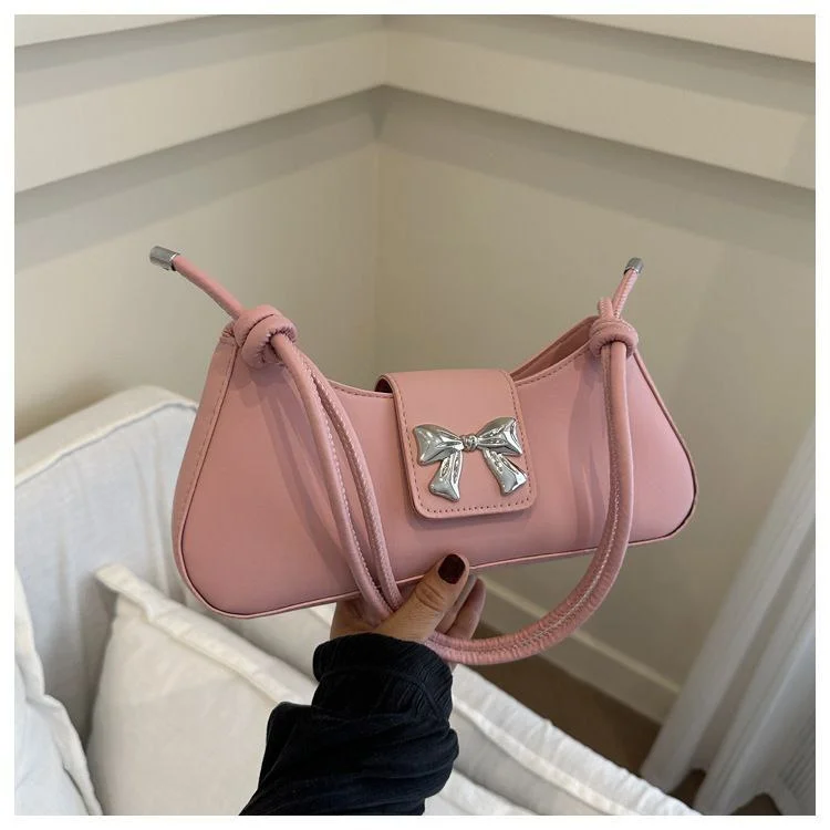 Chic Shoulder Bag with Silver Bow Detail image 4