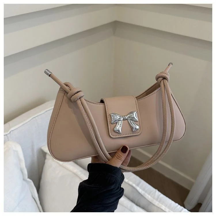 Chic Shoulder Bag with Silver Bow Detail image 5