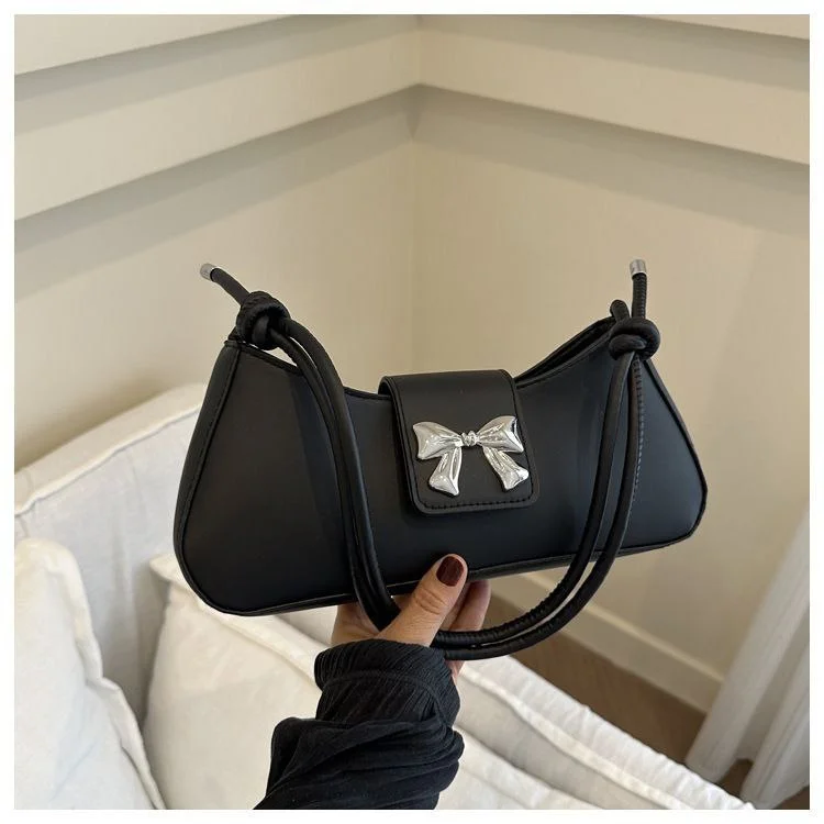 Chic Shoulder Bag with Silver Bow Detail image 7