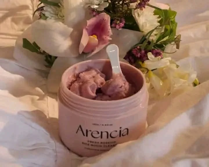 Arencia Fresh Rosehip Rice Mochi Cleanser. image 2