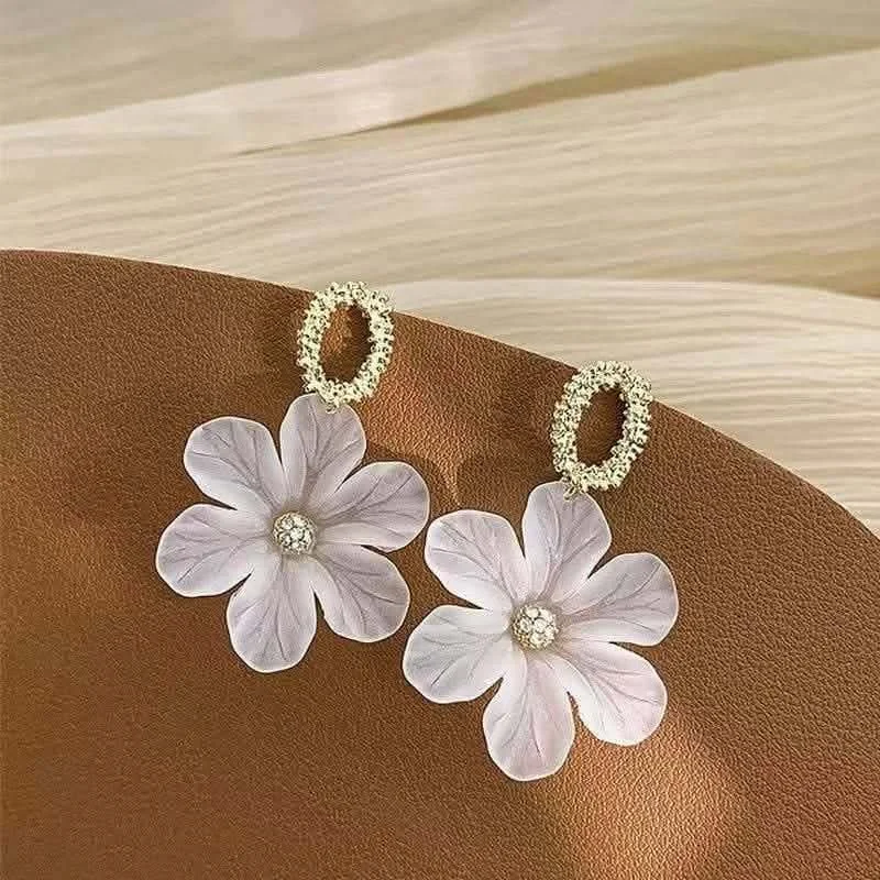6 Pairs Gold-Plated Fashion Earrings Set for Women | Pearl & Butterfly Earrings image 3