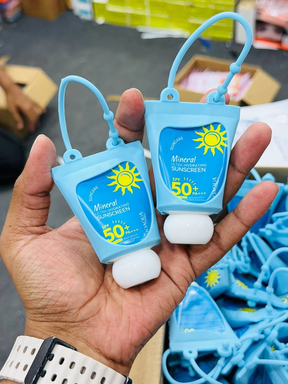 Bioaqua Mini Mineral Ultra-Hydrating Sunscreen SPF 50+ PA++++ | Portable Sun Protection image 3