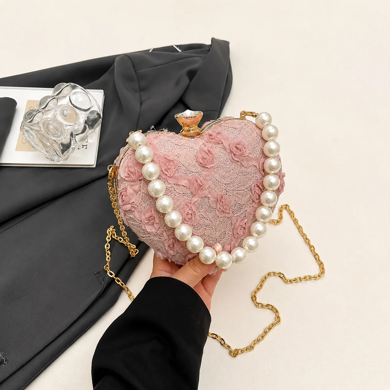 Elegant Pearl Ladies Clutch image 2