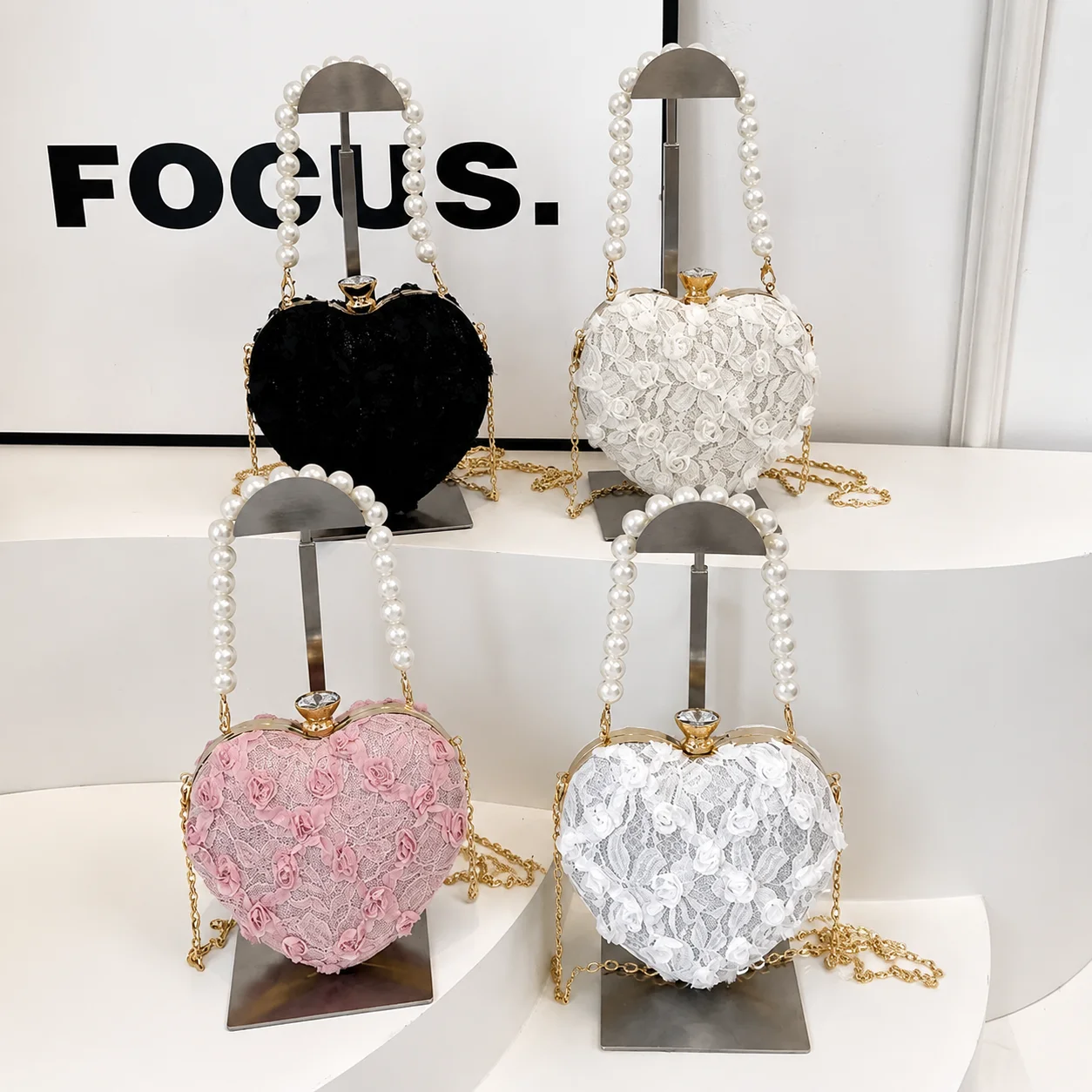 Elegant Pearl Ladies Clutch