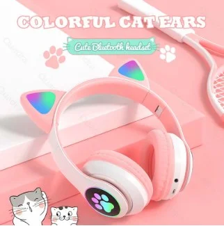 559. Cute Cat Ear Wireless Headphone