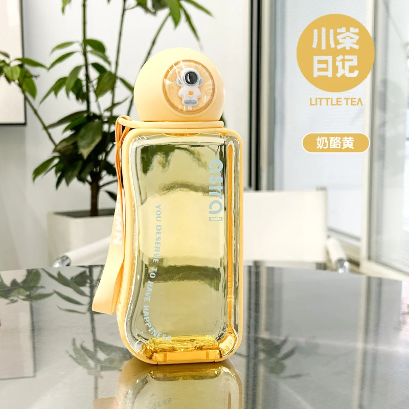 Space Style Portable Water Bottle with Strap – 500ml