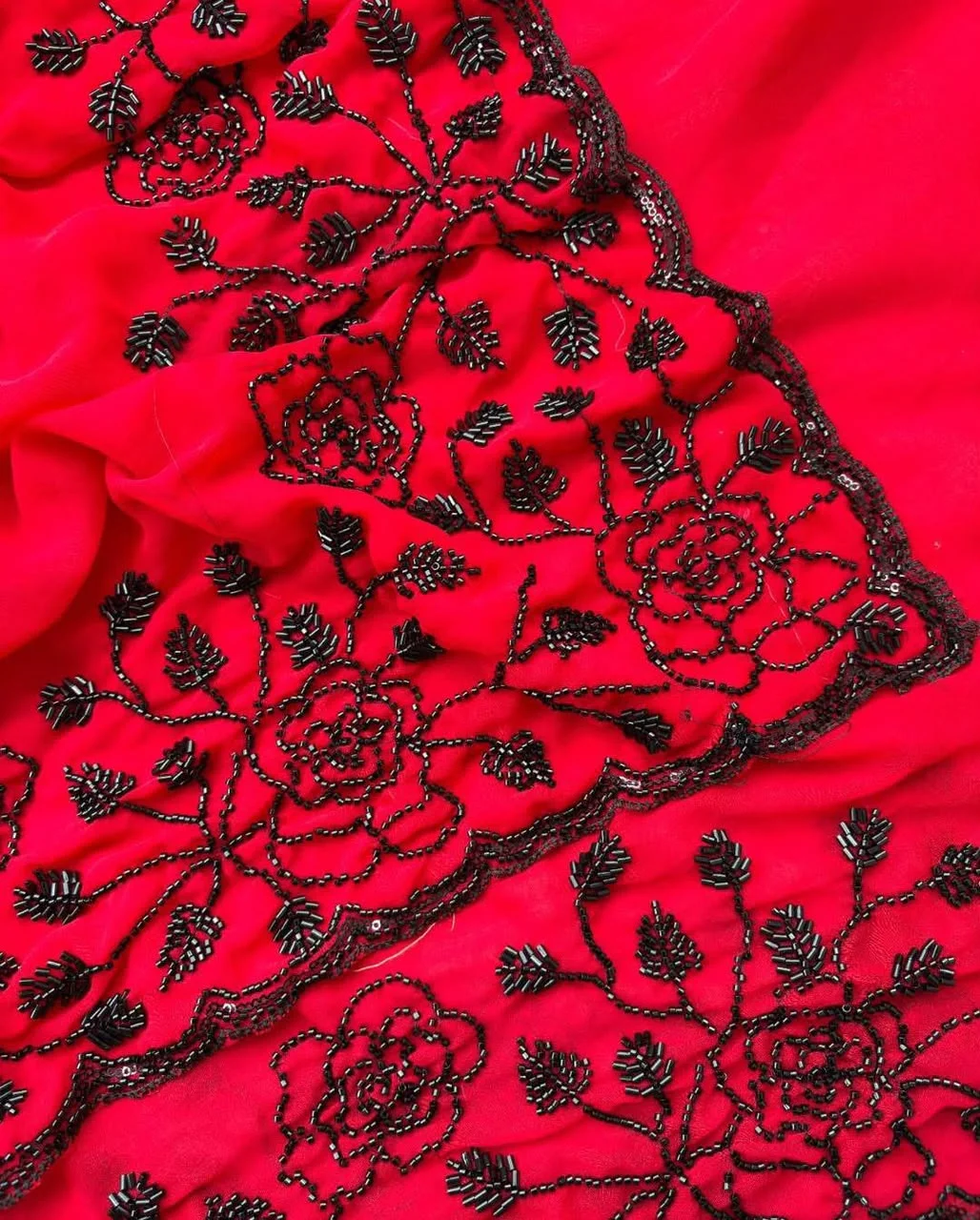 Pure Fox Geogate With Beautiful Original Black Beeds heavy Work with Cut work border