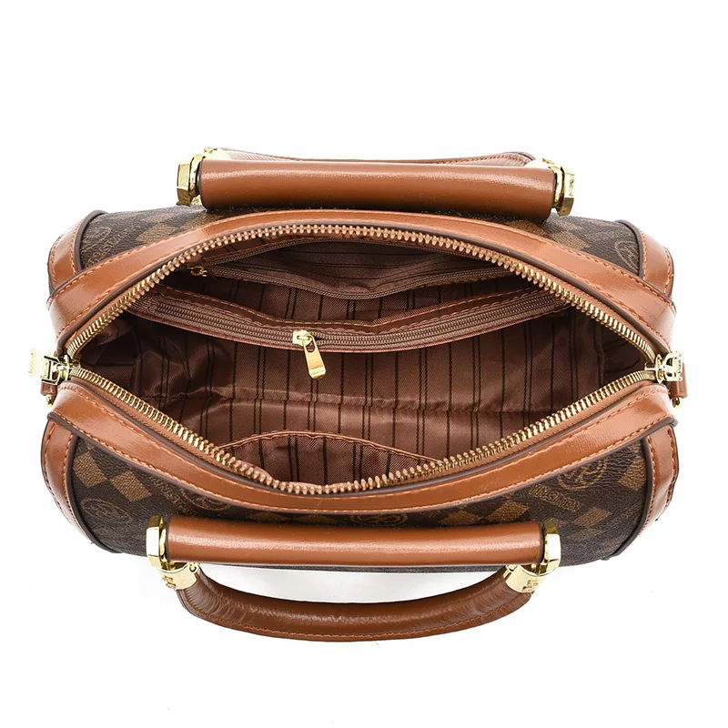 Taizhou Women's Handbags, Small Handbag image 2
