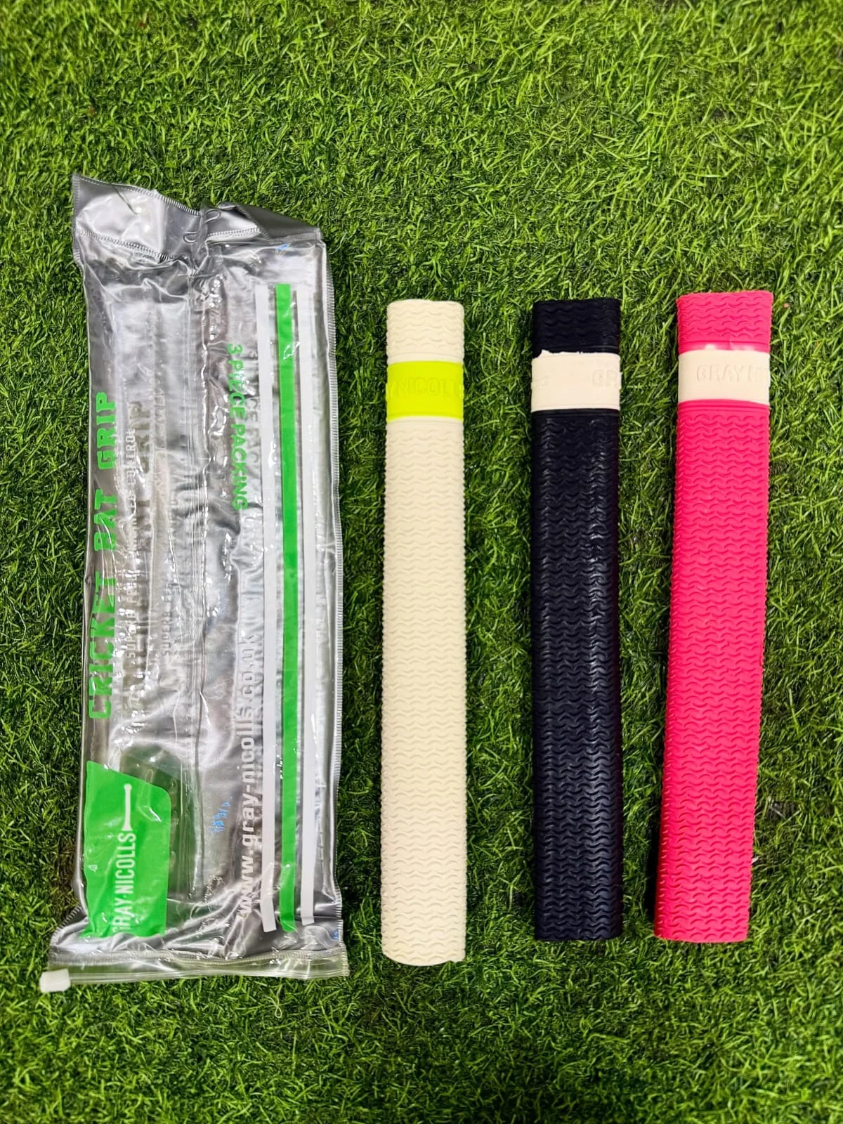 Gray-Nicolls Cricket Bat Grip – 3 Piece Pack